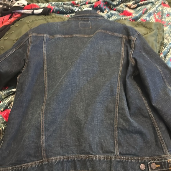 Jean Jacket - Picture 6 of 6